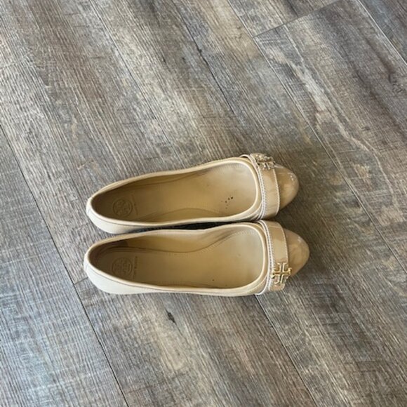 Tory Burch Eloise Ballet Flats - Picture 5 of 8